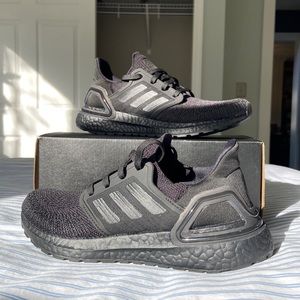 ADIDAS ULTRABOOST 20 SNEAKERS